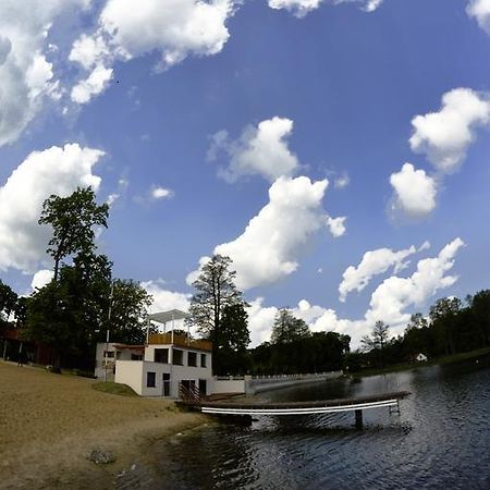 Pensjonat Lido Antonin  ภายนอก รูปภาพ